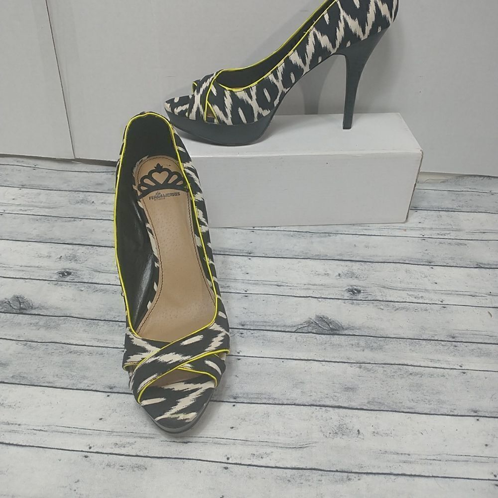 Fergalicious Shoes SZ 10M By Fergie